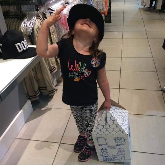 Meet your Posher, Michele - Picture 1 of 13